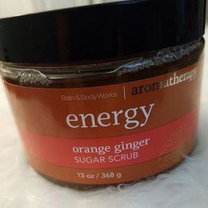 Rare bath and body works scrub